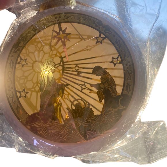 VTG NEW Sterling, Inc Christmas Brass Nativity Ball Ornament Reflective Light - Picture 15 of 16